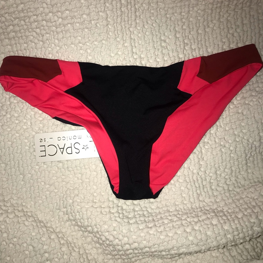 NWT L*SPACE reversible cheeky bottoms